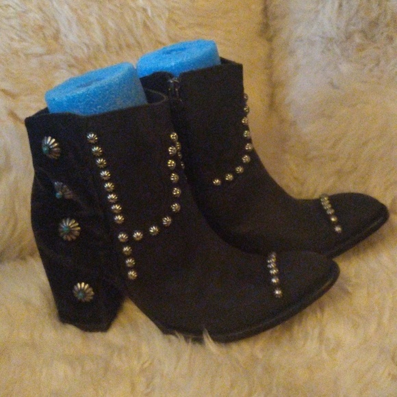 Double D Ranch Booties Size 10